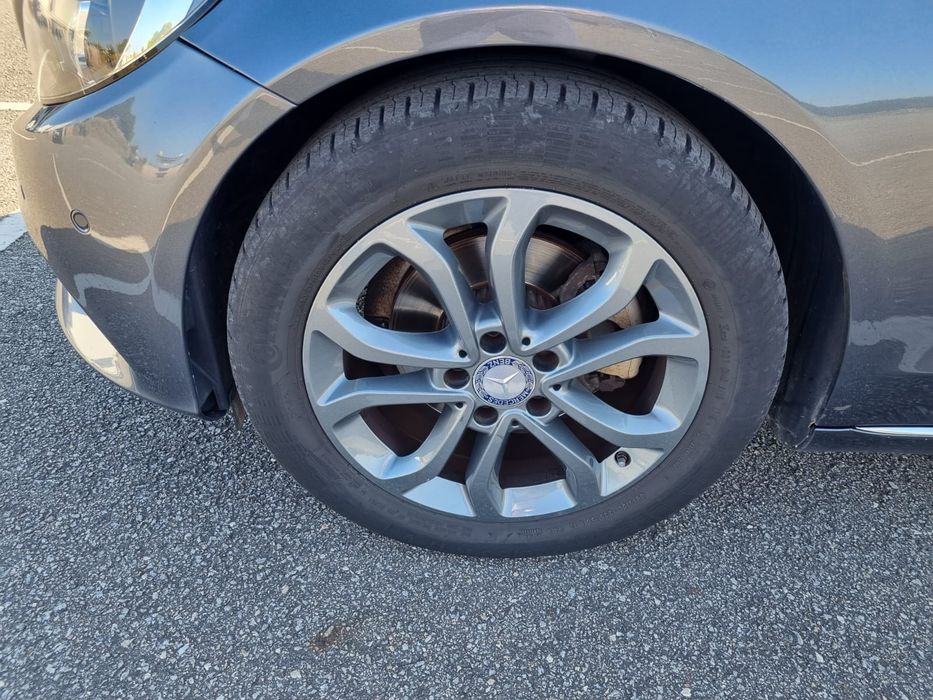Carrinha Mercedes C200