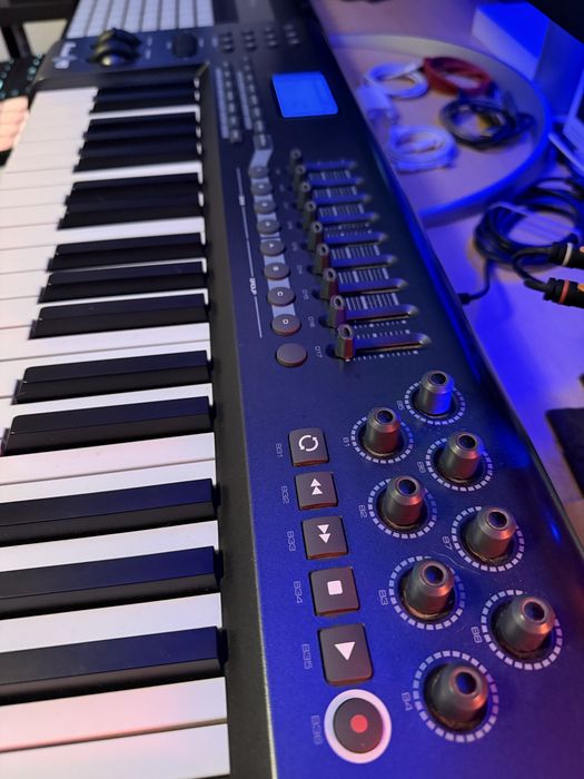Teclado/Controlador midi MAUDIO AXIOM 49