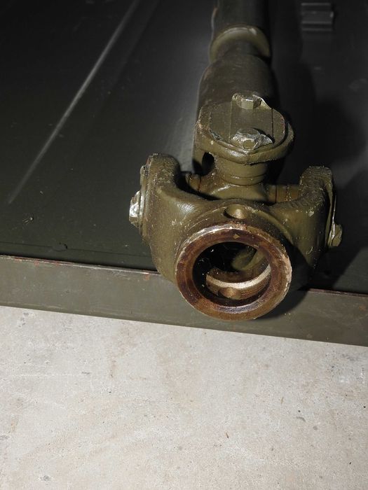 Wał wałek napędowy wciągarki STAR 660 66