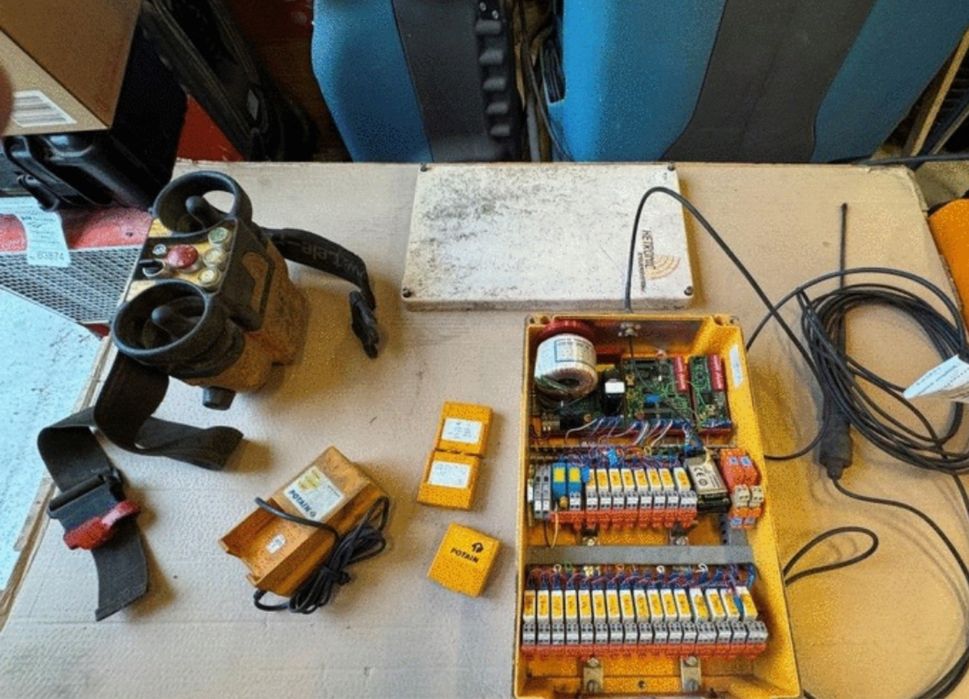 Sterowanie radiowe pilot dźwig żuraw hds Hetronic Steuersysteme bomag