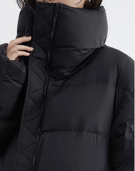 Куртка жіноча.