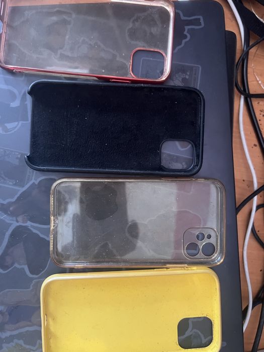 Чохлы на iphone 11