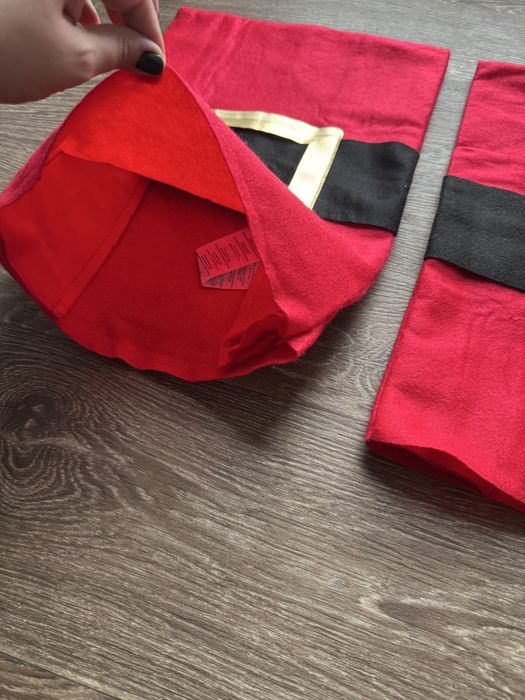 Новорічні наволочки святкові. Декор