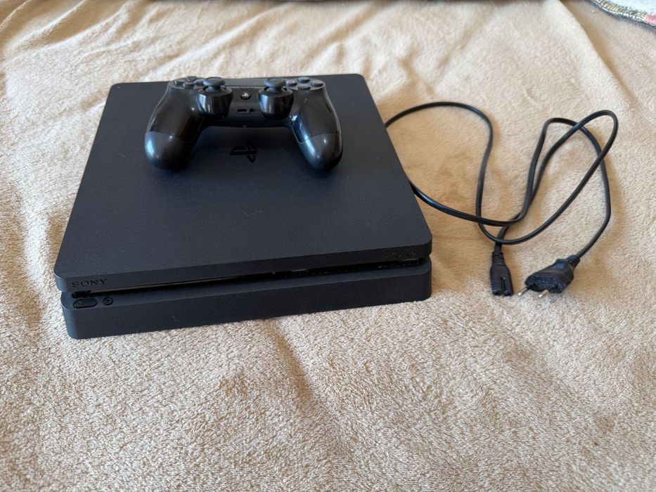 PlayStation 4 consola com o comando
