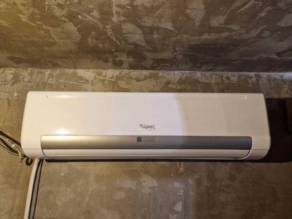 Ventiloconvector Nipon Prata/Branco