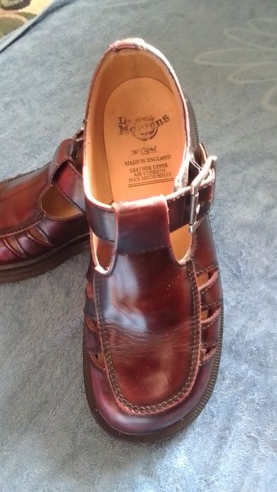 Женские туфли - сандали Dr.Martens.