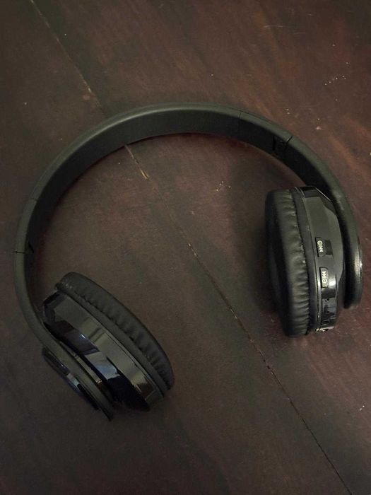 Headphones Gaming Wireless Bluetooth com LED RGB – MicroSD e Aux