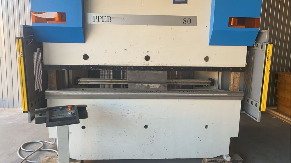 Гибочний станок LVD