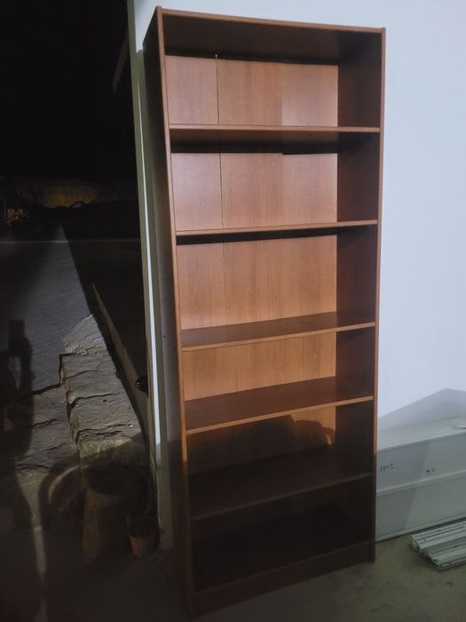 Conjunto de 4 móveis estantes de sala