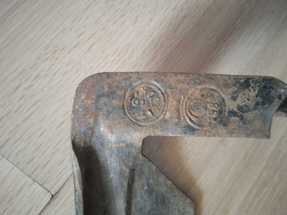 колосники, кувалда, кочерга