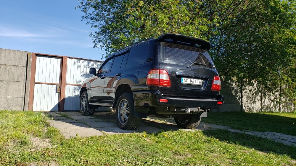 Продаётся Toyota LC100