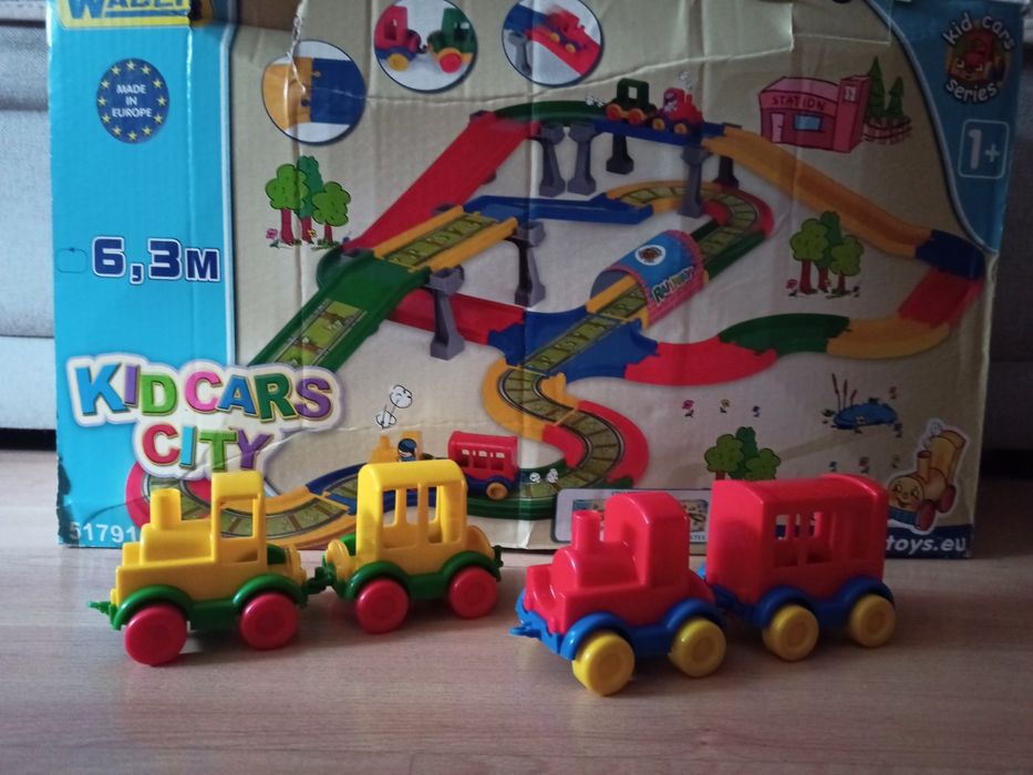Wader Kid Cars 6,3 m tor kolejowy samochodowy 10  pojazdów