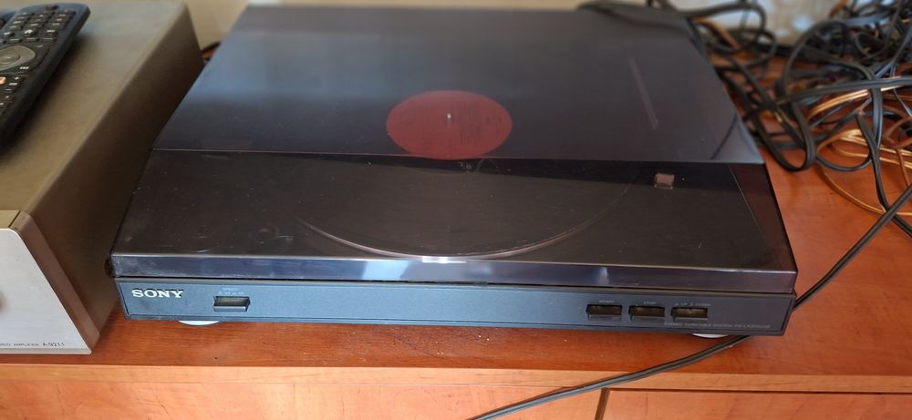 Gramofon Sony sprawny
