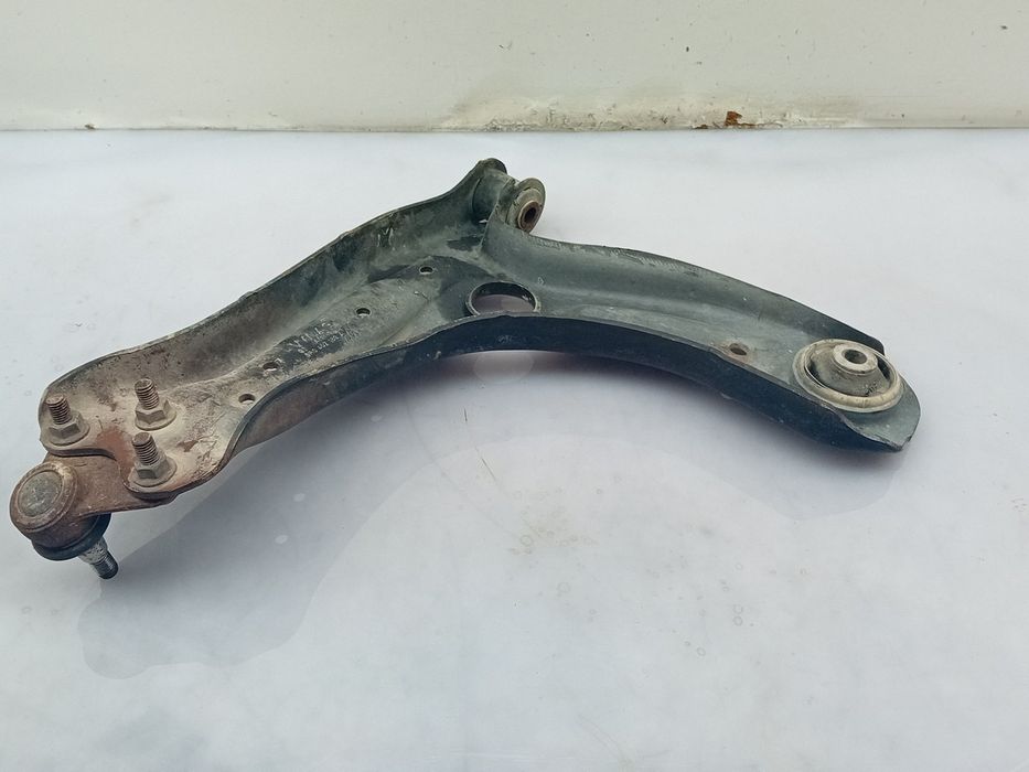 Braço de suspensão frente direito SEAT Ibiza IV (6J5, 6P1)