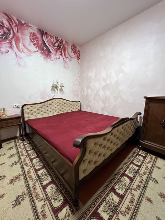 Кровать двухспальная