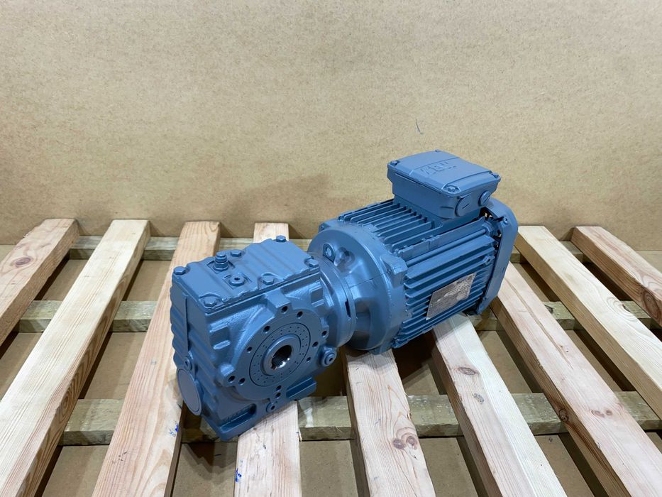 motoreduktor / przekładnia 1,5kW 103obr. SEW