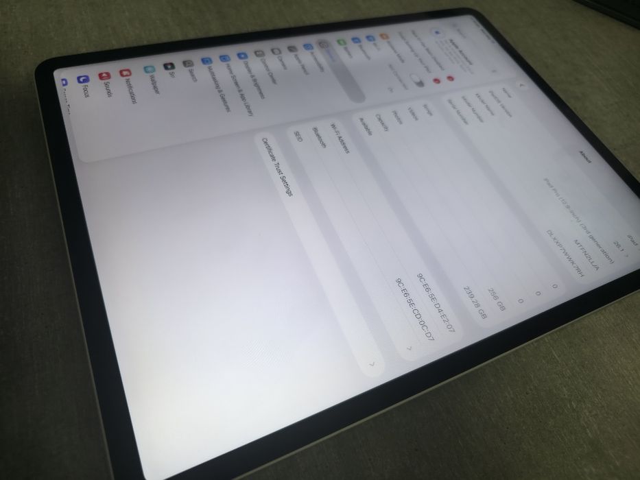 iPad Pro 12.9 2018р. 3 gen. 256GB. Silver. Без обмежень Гарантія