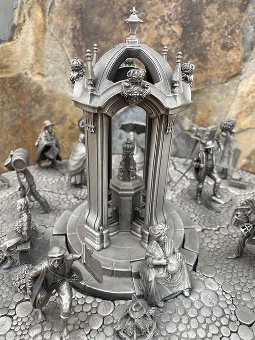 Ofícios e Pregões da Lisboa Antiga Estanho Puro 48 cm