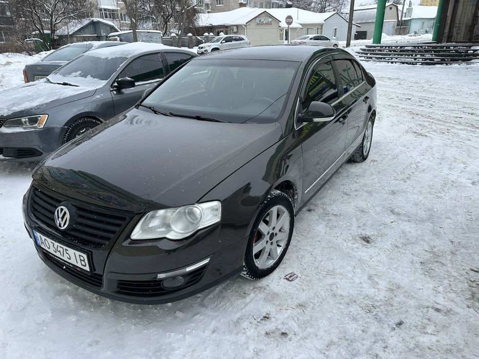 Пассат б6 седан.