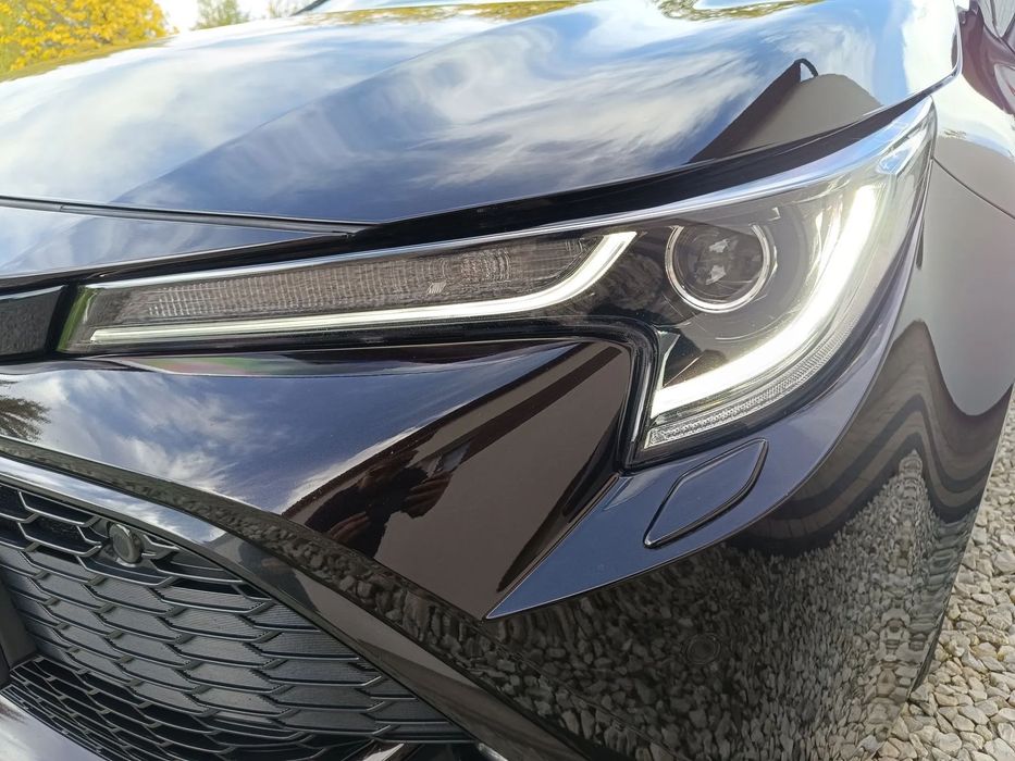 Toyota Corolla FV VAT23% PHANTOM BROWN Salon Polska Nowe Opony