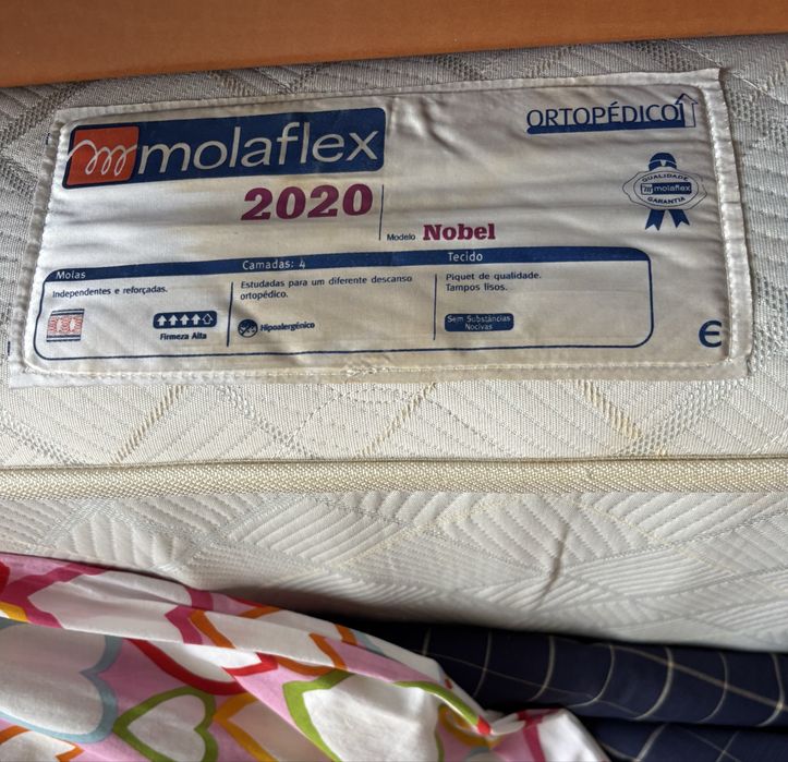 Mobilia de quarto tipo estudio