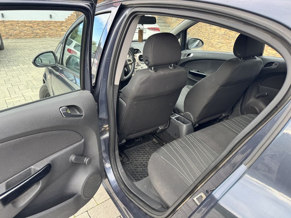 Opel corsa 1.2 sprzedam