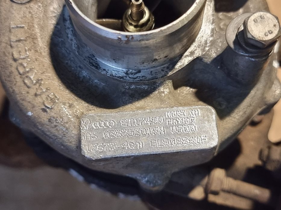 Turbosprężarka turbo turbina 038253019N VW 1.9 TDI do regeneracji