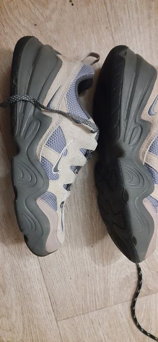 Кросівки Nike р.39
