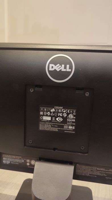 Monitor gaming  DELL 20'  novo com cabo