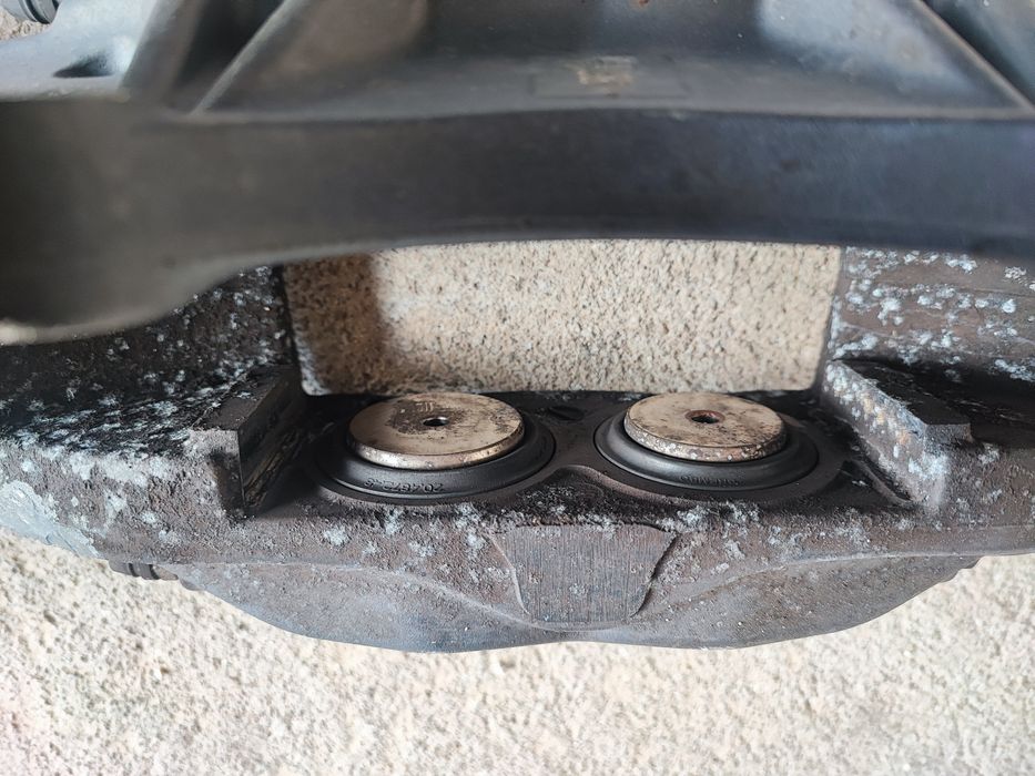 Pinças Brembo Tesla