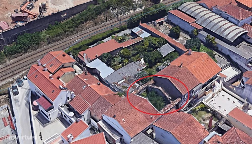 Casa em ruínas no Loreto em Coimbra