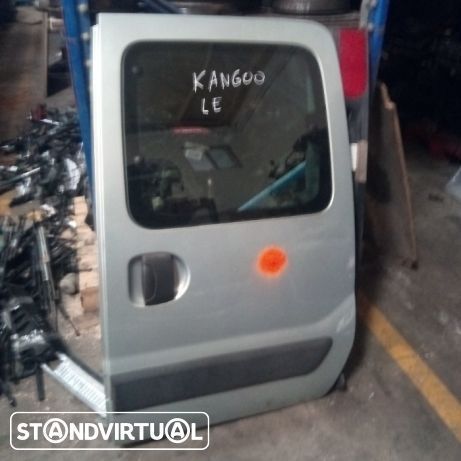 Porta Renault Kangoo lateral esquerda