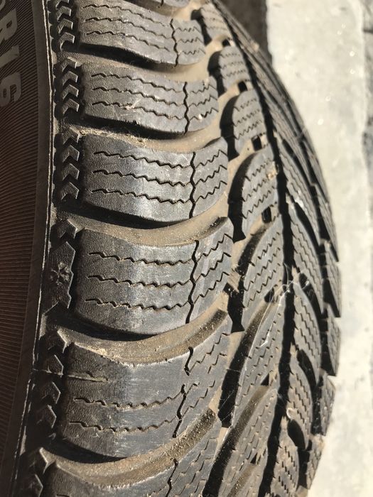Pneus de inverno usados