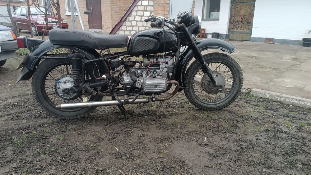 Мотоцикл Днепр Мт 11
