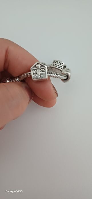 Pulseira Pandora Original + 8 Berloques | Ideal para oferecer a uma Mãe Especial