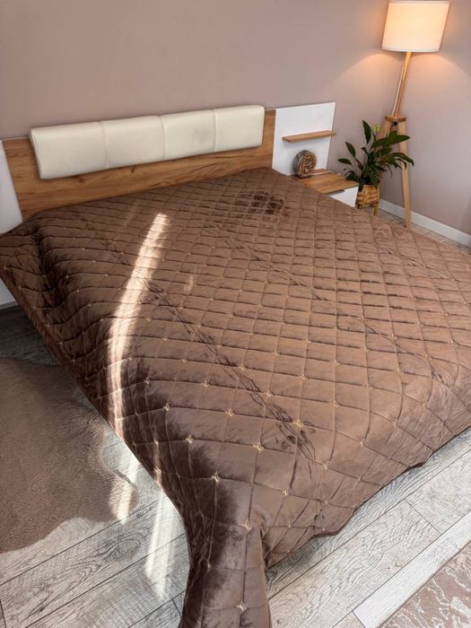 LOUIS VUITTON Брендове велюрове покривало на ліжко  велюровий плед