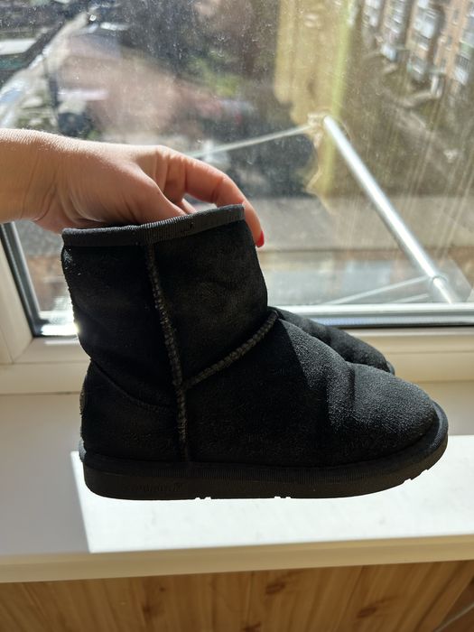 Продам дитячі уги на зиму на 31-32 розміри