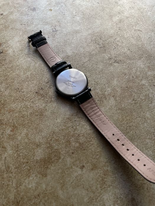 Класичний годинник Timex