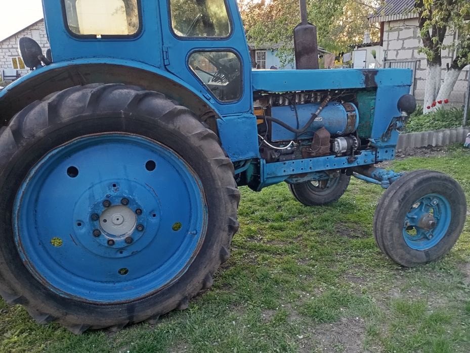 Продам т 40  в хорошому стані мотор після капіталу коробка ідеальна