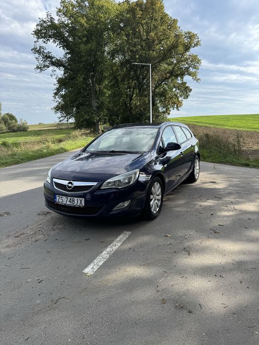 Opel Astra J 2.0CDTI bez wkładu, serwisowany z historią, spalanie 6l