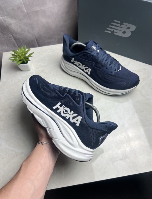 Кросівки Hoka Clifton 10 Розмір 46 Original Взуття
