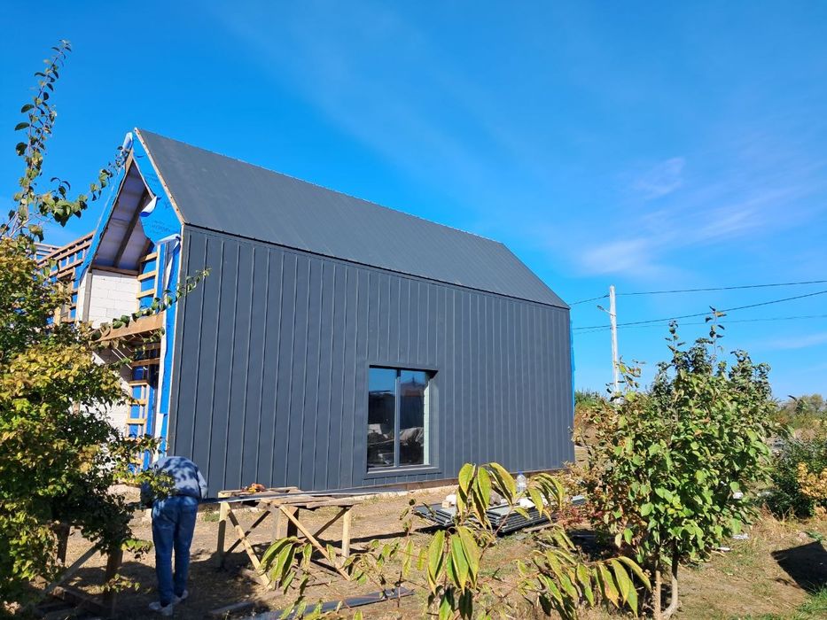 Виробництво та монтаж; Перил, Сходів