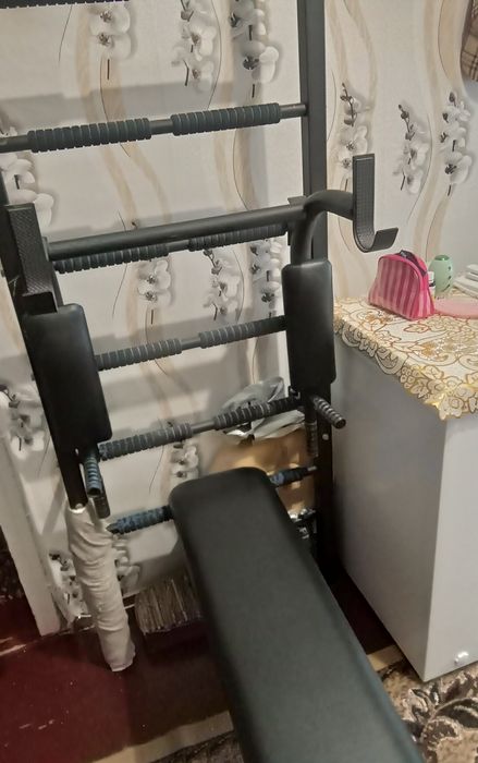 Продам   бутси. .