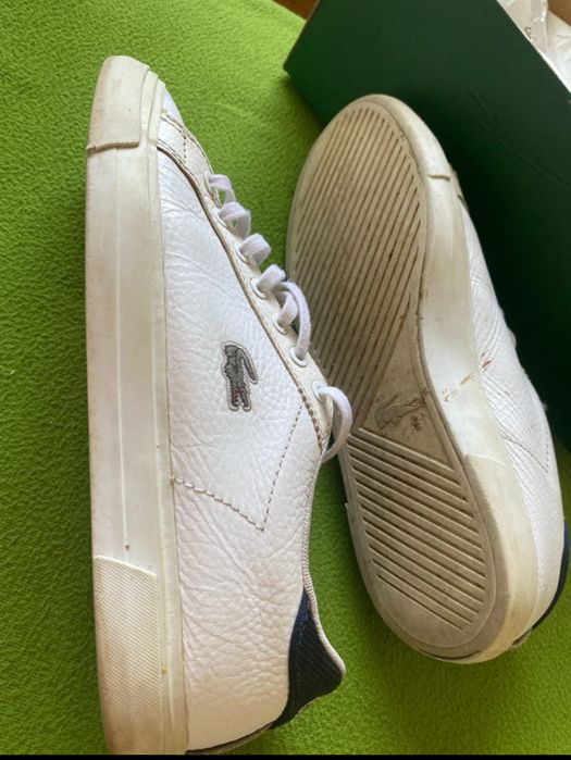 Tenis lacoste em muito bom estado
