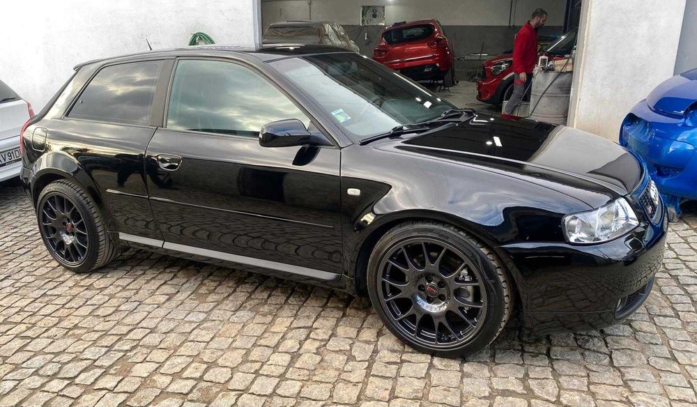 Audi S3  1.8 T Quattro
