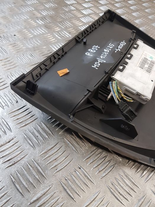 Wyświetlacz Ekran 1495869077 Peugeot 807 05R- Europa