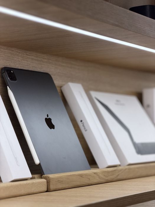 iPad Pro 11 2021 M1 Wi-Fi + LTE 512GB Space Gray бу ідеальний стан