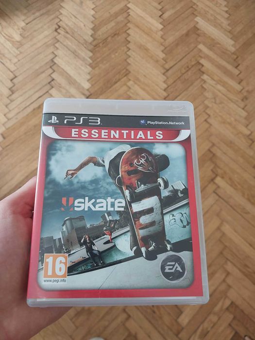 KOMPLET 2  gry do ps3 w bardzo dobrym stanie BEZ ZARYSOWANIA