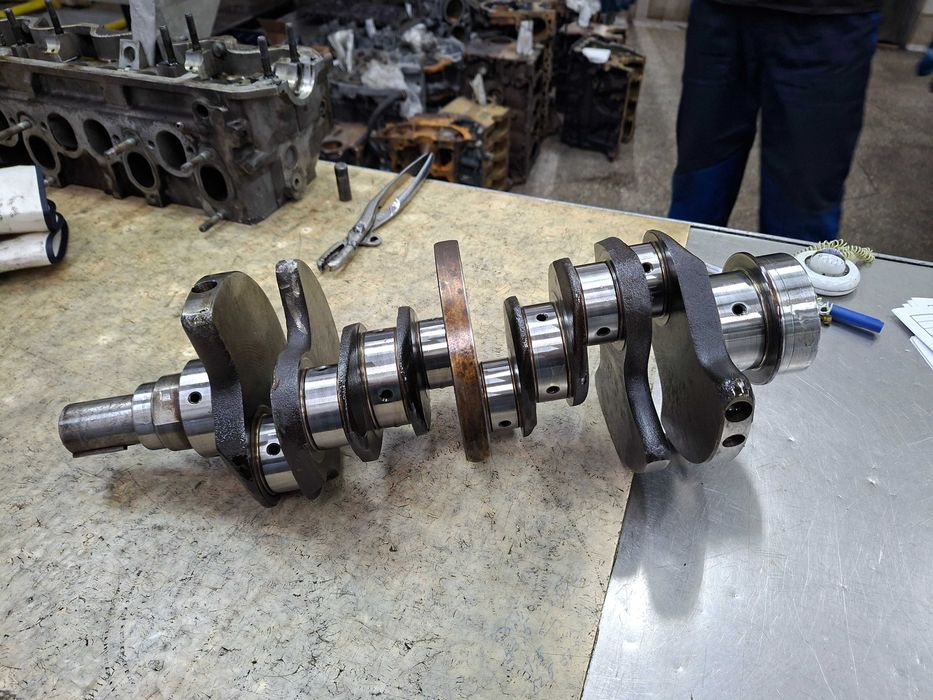 Коленвал KF Mazda Xedos 6 9 323 f BA мазда кседокс коленчастий вал 2.0 v6