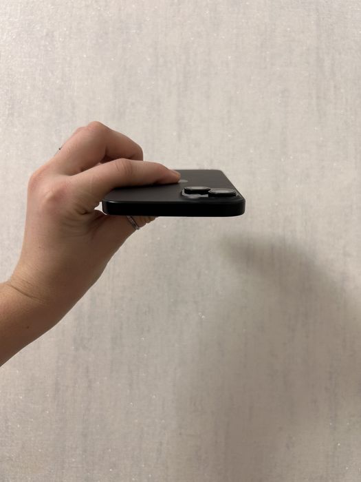 Iphone 15 plus E-Sim б/у в хорошому стані